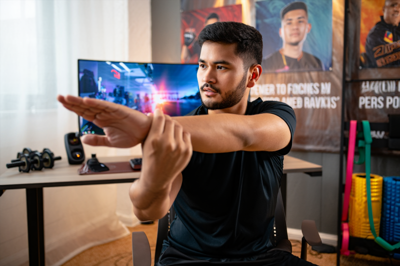 Best WarmUp and Stretching Tips to Boost Gaming Skills